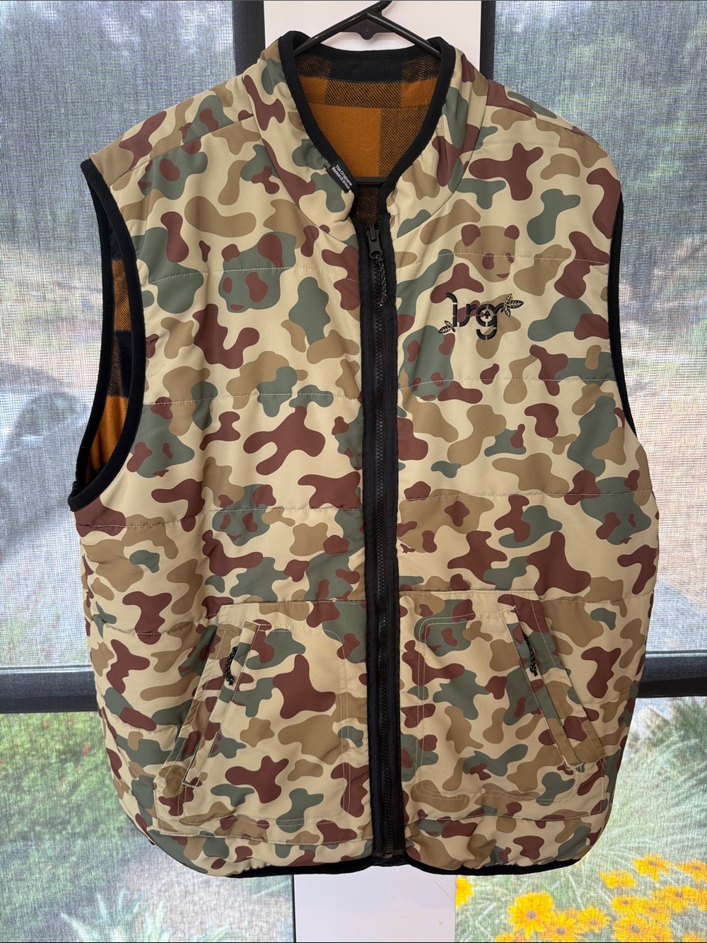 Reversible Lrg Camo Vest - Tan/Green/Brown